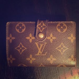Louis Vuitton  ❤️ Monogram French Kisslock Wallet